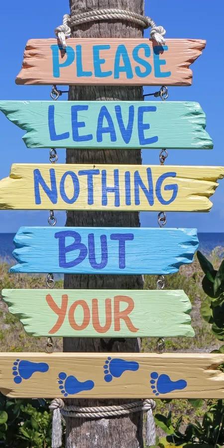 Leave Only Footprints Wallpaper