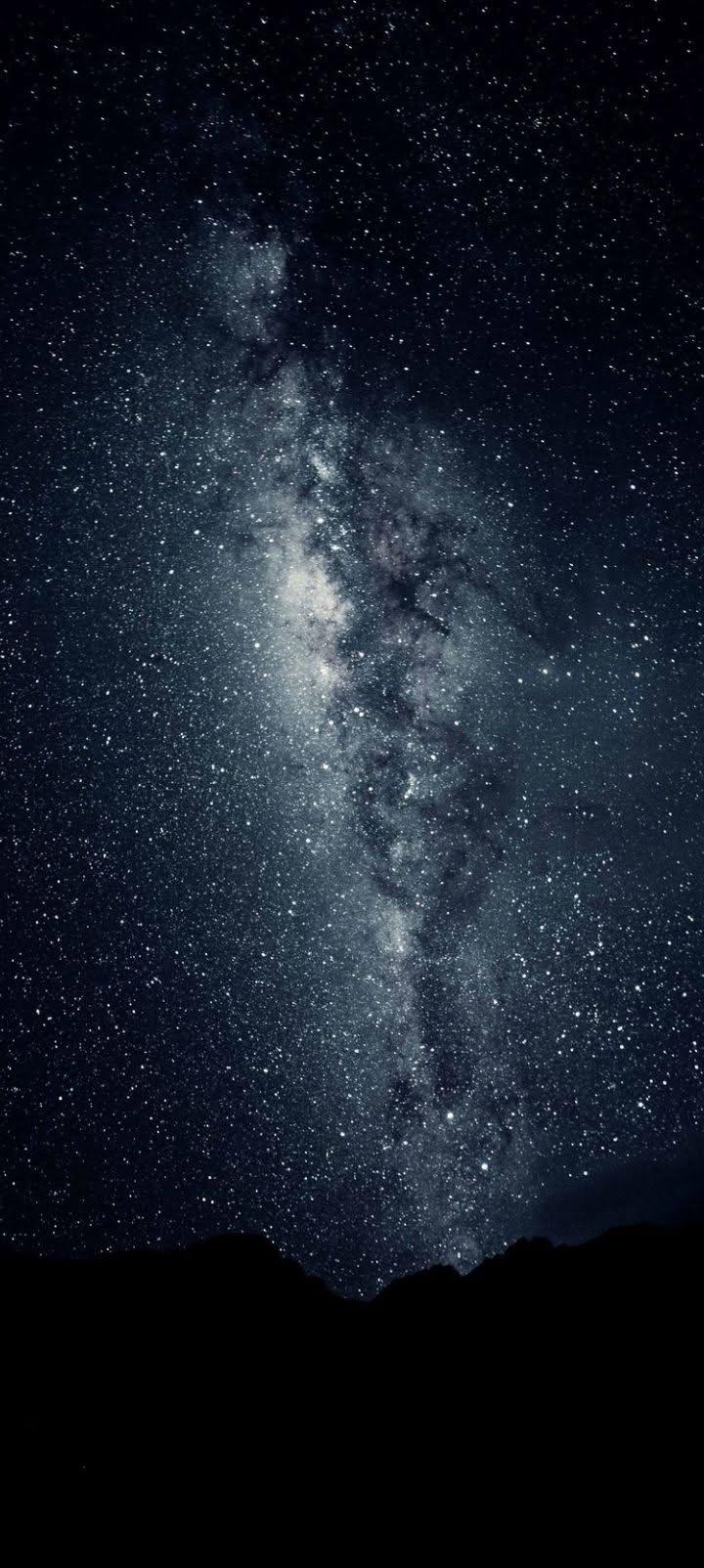 Milky Way Night Sky Wallpaper